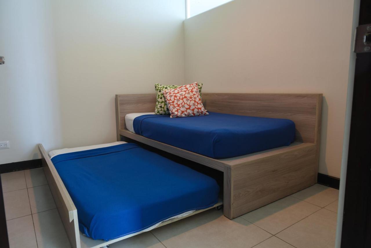 Puerto Azul Hotel ปุนตาเรนาส ภายนอก รูปภาพ