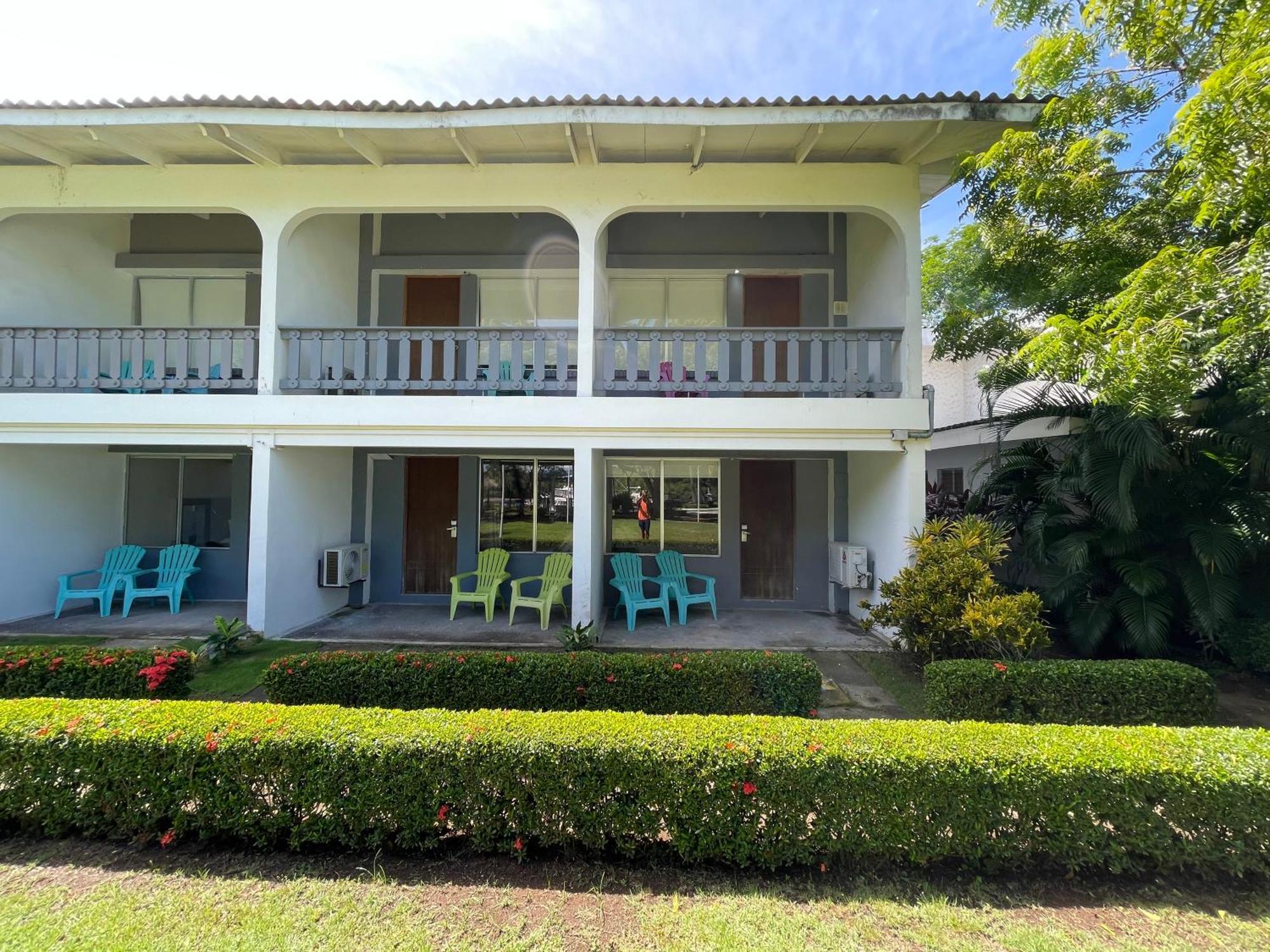 Puerto Azul Hotel ปุนตาเรนาส ภายนอก รูปภาพ
