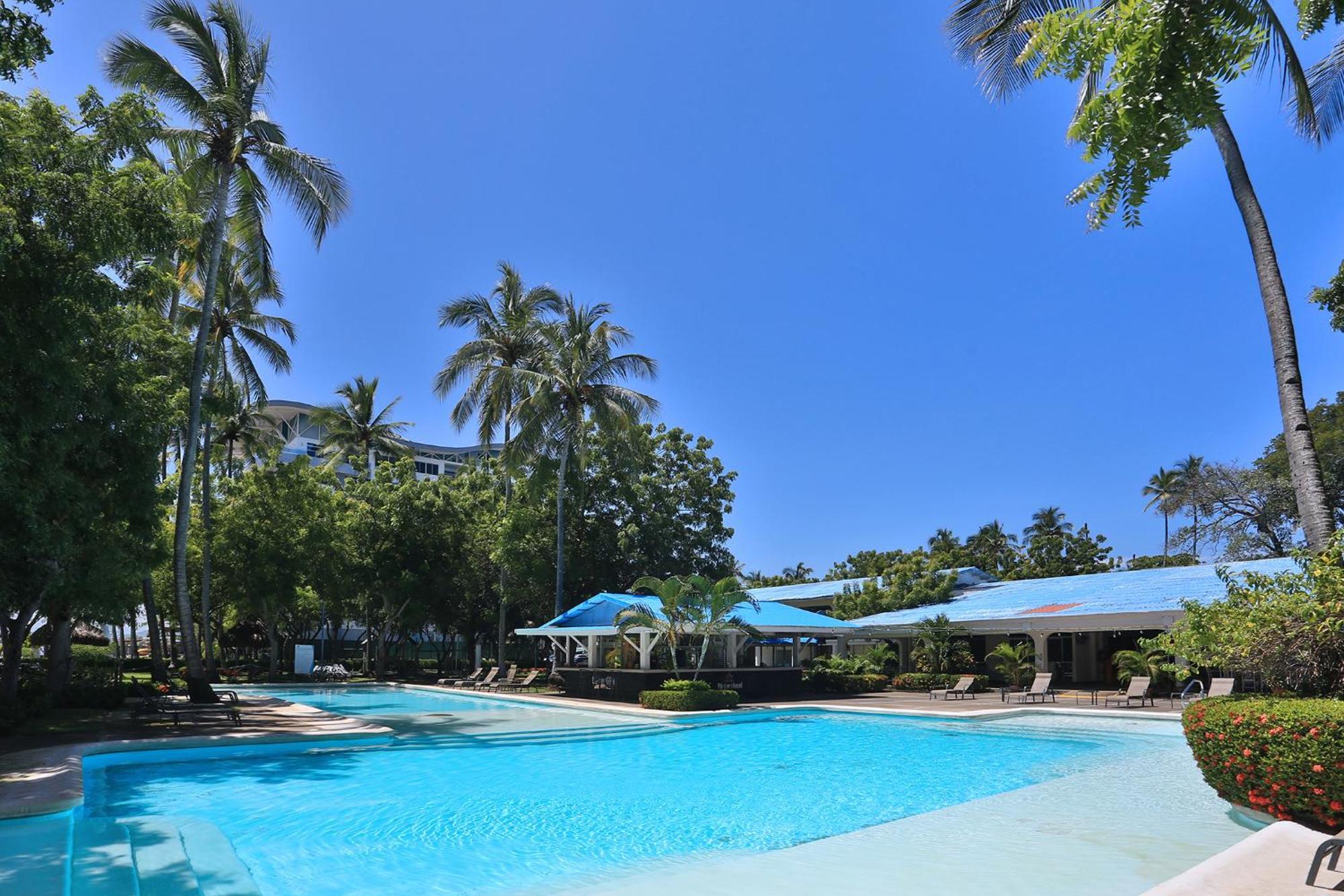 Puerto Azul Hotel ปุนตาเรนาส ภายนอก รูปภาพ